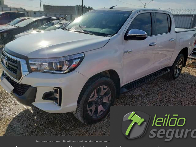 LOTE 069 TOYOTA HILUX CD SRX 2.8 D-4D TURBO 2020