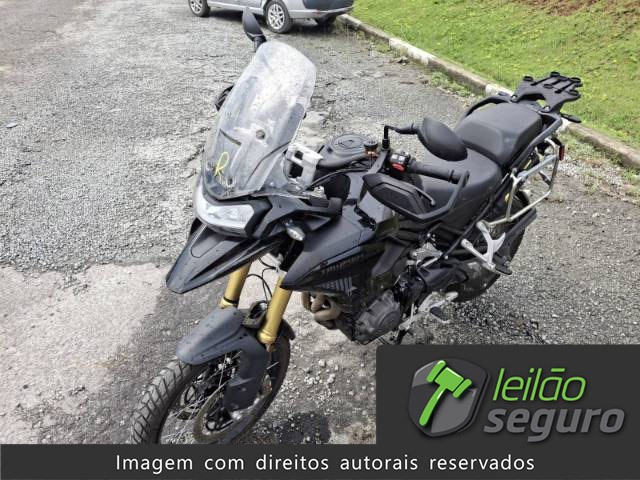 LOTE 037 2024 TRIUMPH TIGER