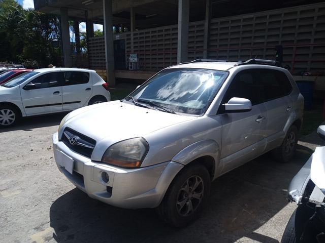 LOTE 070 HYUNDAI TUCSON GLS 2.0 16V